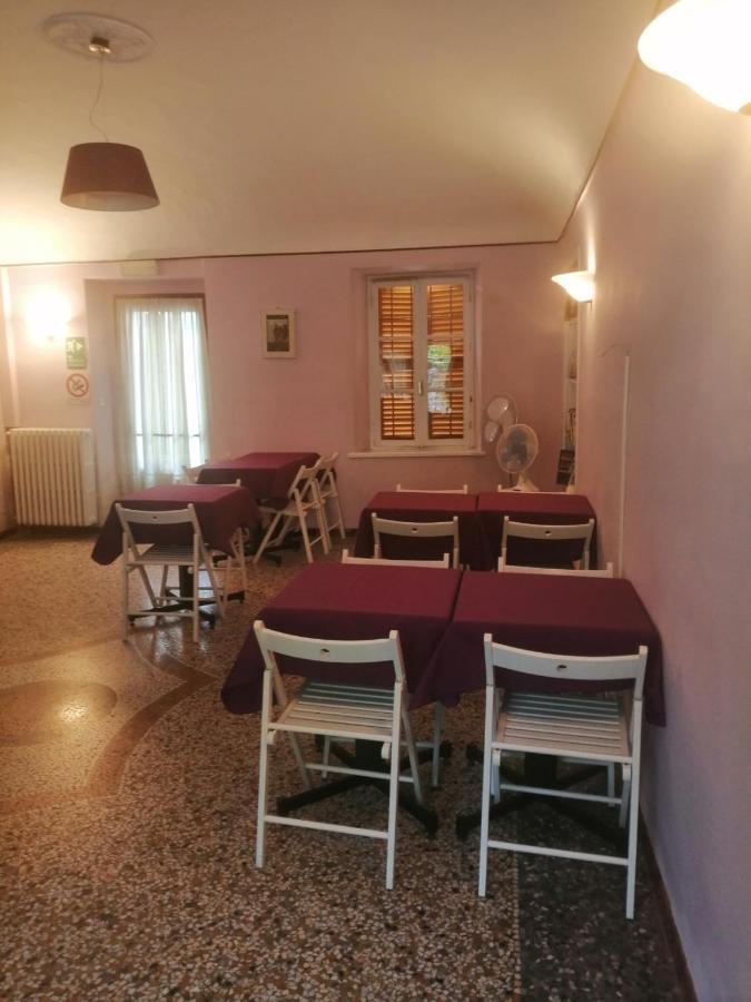 Hotel Pino Torinese Exterior foto